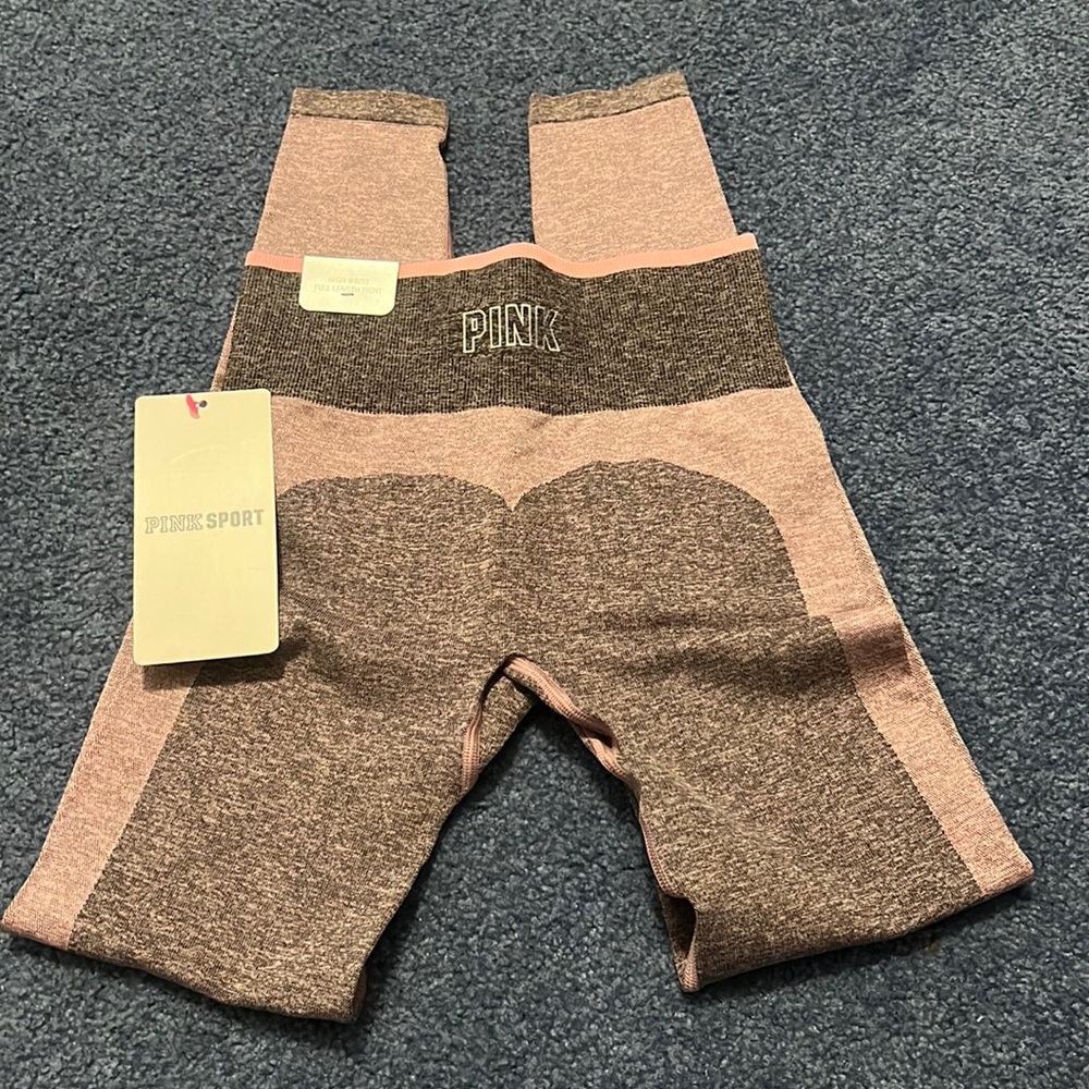 VS PINK PANTS NWT